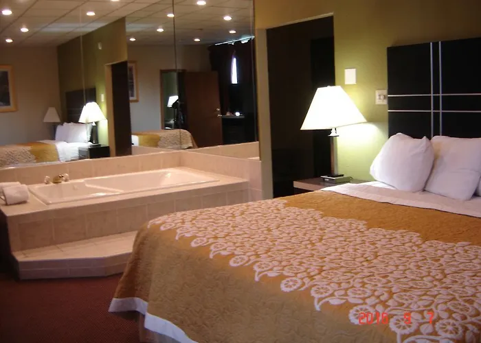 Days Inn Oil City Conference Center