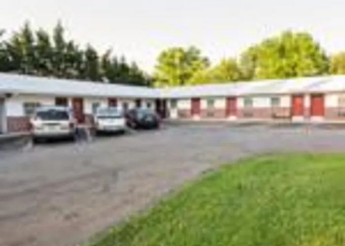 Dutch Treat Motel