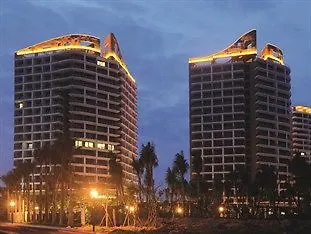 Holliyard Sea View Resort Hotel