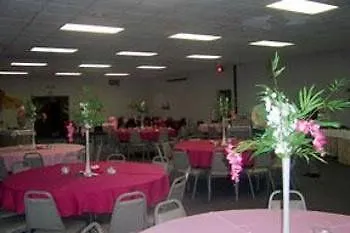 Econo Lodge I-70 Near Bicentennial Center