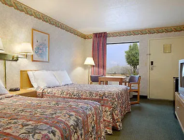 Days Inn White Pine
