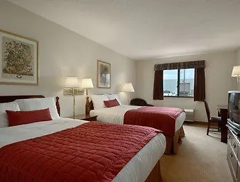Baymont By Wyndham Whitewater