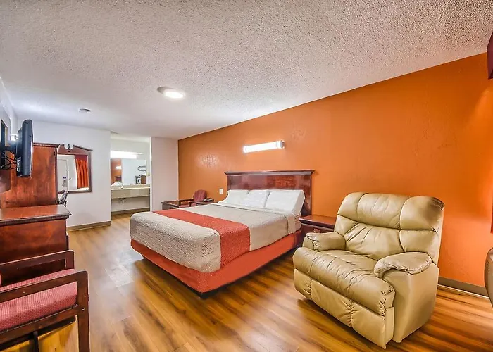 Hillcrest Inn & Suites Ozona