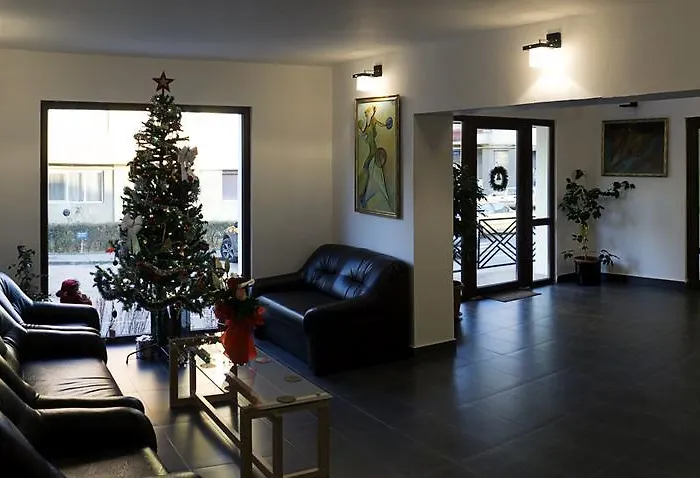 Hotel Dacor