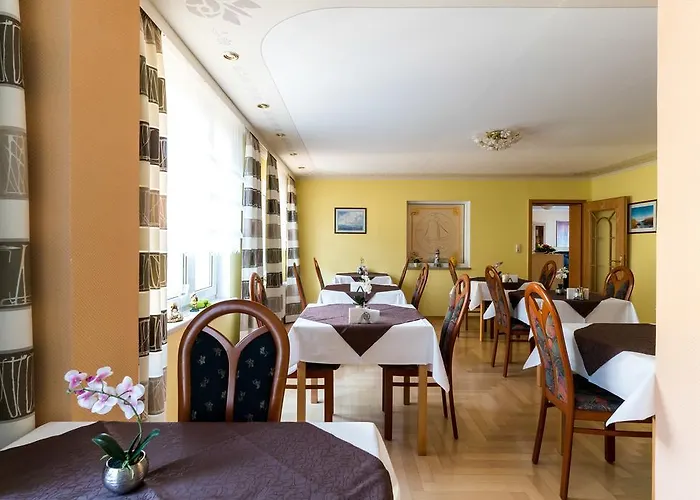 Hotel Adler