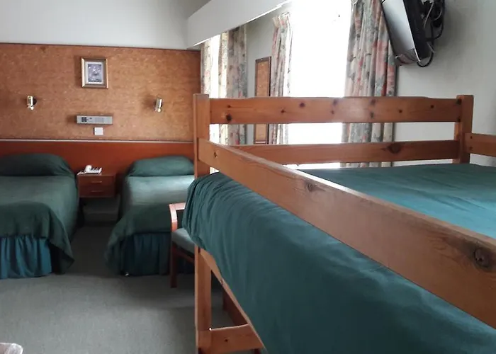 Mornington Hotel