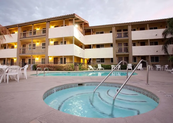 Red Lion Inn & Suites Cathedral City Palm Springs