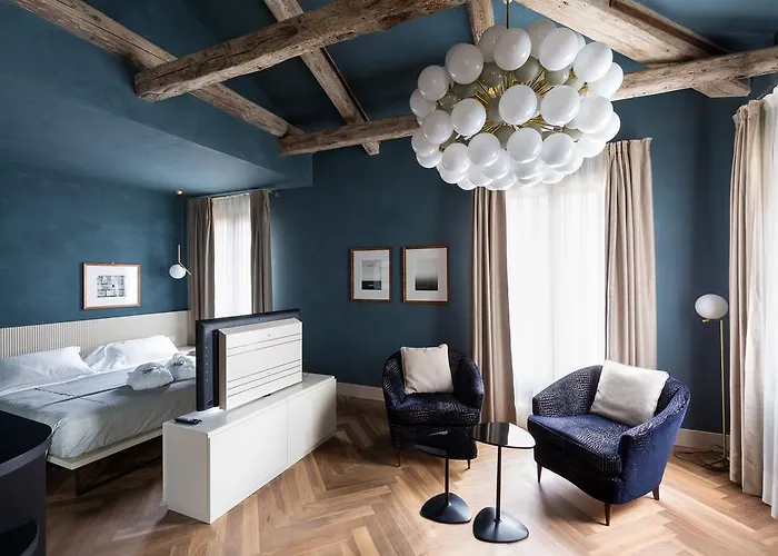 Liassidi Wellness Suites Venice