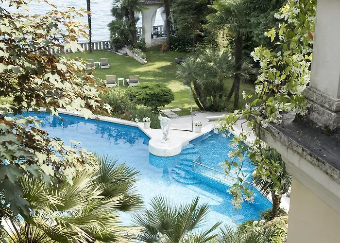 Villa Vittoria Gardone Riviera