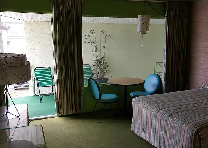 Caribbean Motel