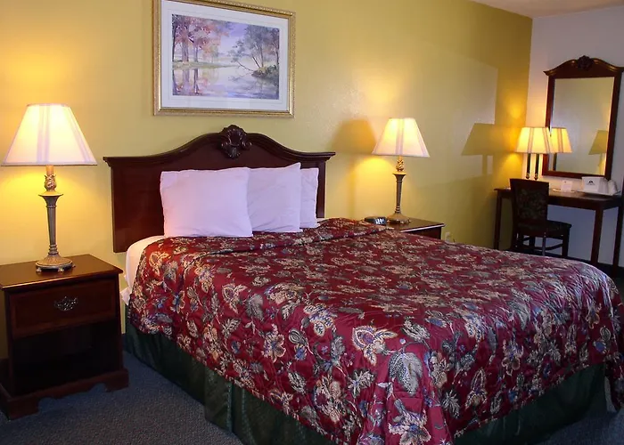 Relax Inn - Osceola Ia
