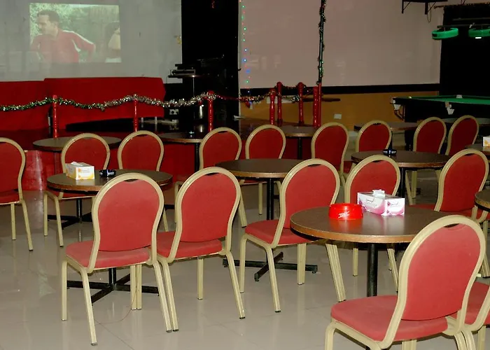 Al Sharqiya Sands Hotel