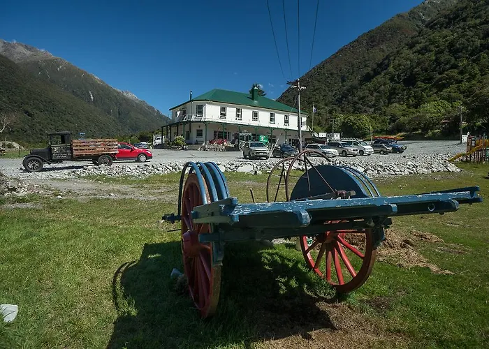 Otira Stagecoach Hotel
