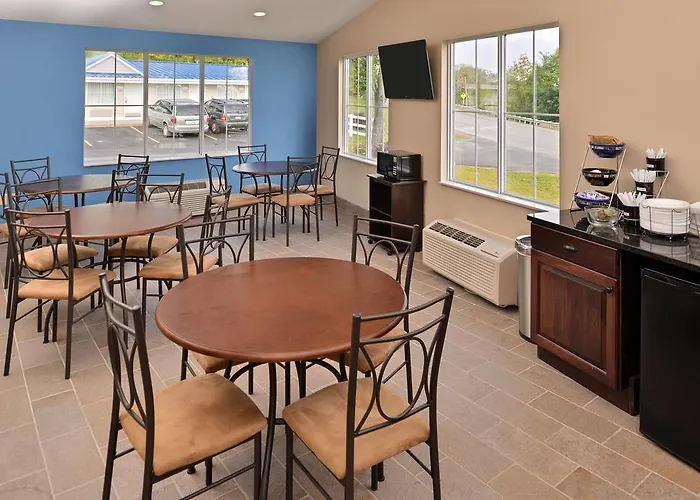 Americas Best Value Inn & Suites St Clairsville Wheeling