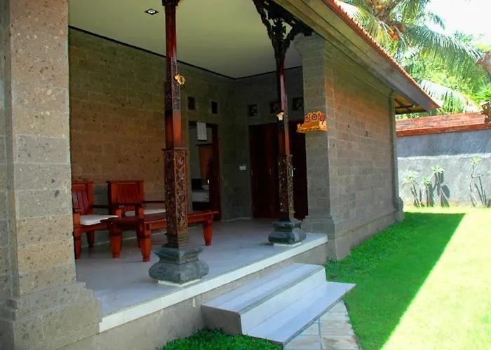 Puri Rai Hotel
