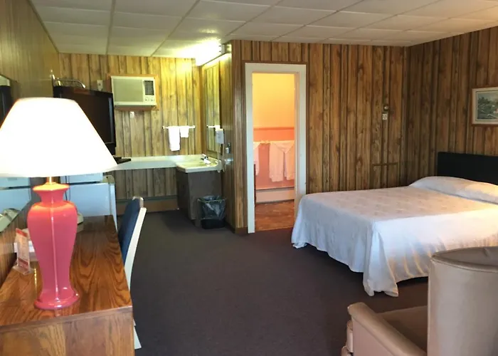 Knob Hill Motor Lodge