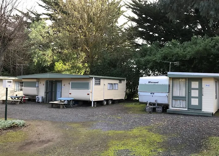 Pinewood Caravan Park