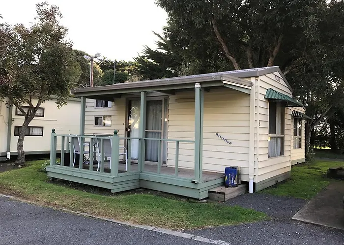 Pinewood Caravan Park