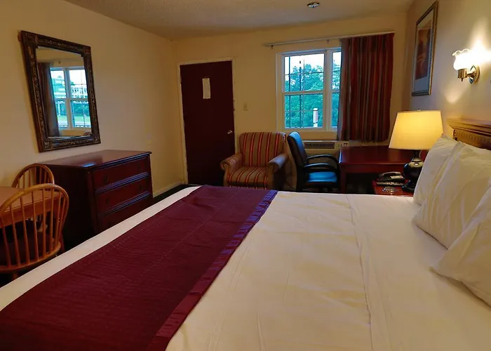 Red Carpet Inn Berlin