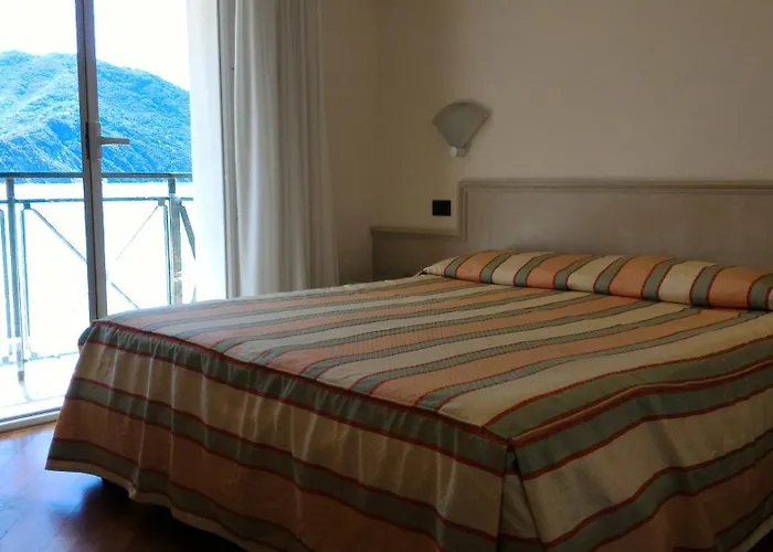 Hotel Elena