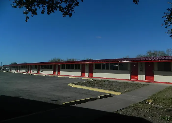 Freer Motel