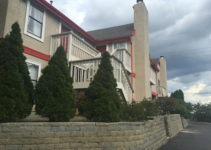 Birch Hill Suites Grand Rapids