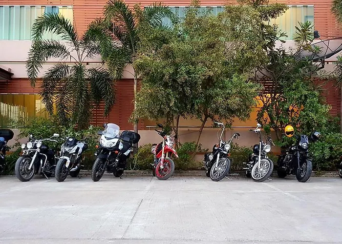 Baan Sanpoom