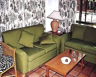 Burchell'S Bush Lodge