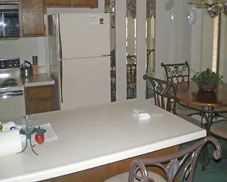 Burchell'S Bush Lodge