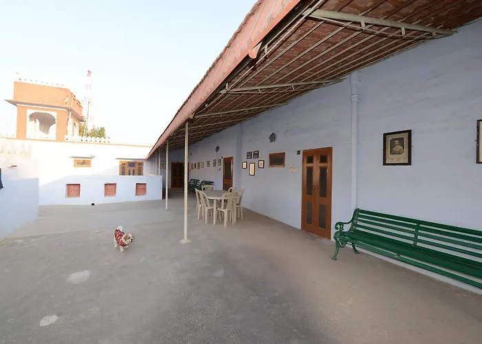 Hotel Jaswant Bhawan