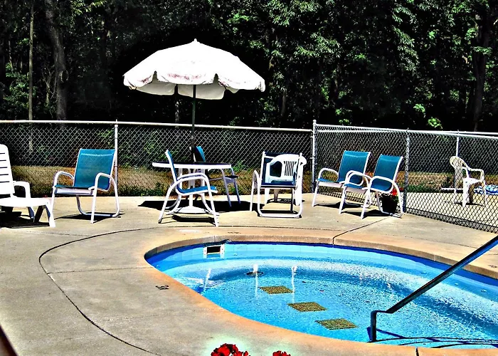 Bear Cave Camping Resort