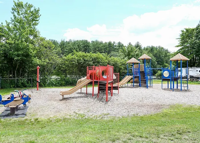 Tuxbury Pond Camping Resort Tiny House Murphy