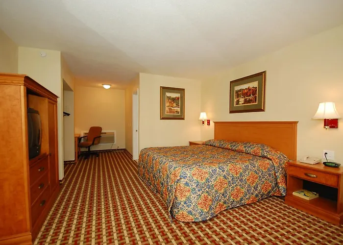 Millville Motorsports Inn And Suites