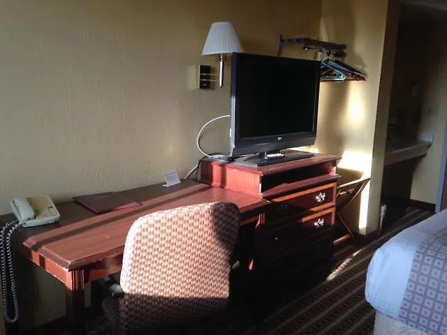 Americas Best Value Inn - Bell Tower Inn