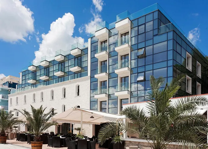 Hotel Antik