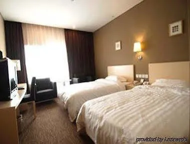 Super8 Hotel Anyang Hongqi Road