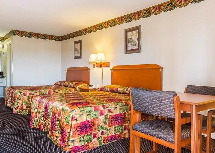 Rodeway Inn Montgomery