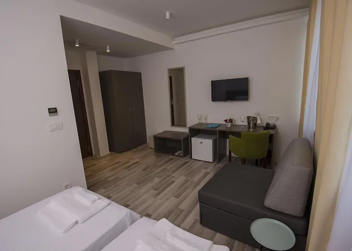 Hotel Village
