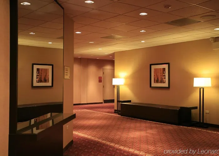 Holiday Inn Express Chicago-Palatine/North Arlington Heights