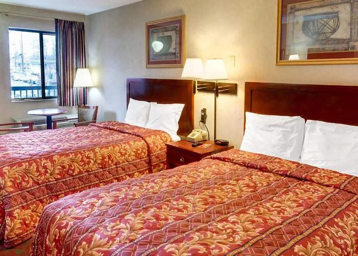 Red Carpet Inn By University Of Maryland