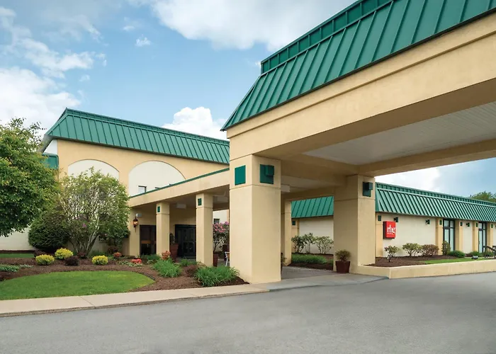 Ramada By Wyndham Indiana