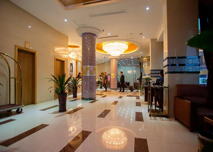 Yiwu Luckbear Hotel
