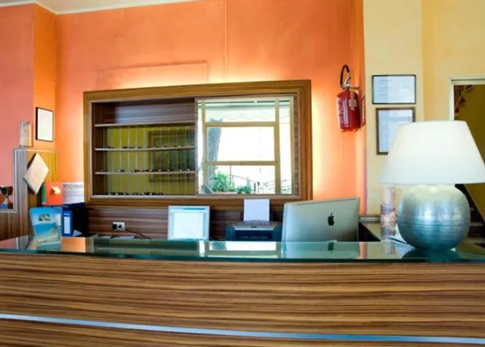 Hotel Ambassador