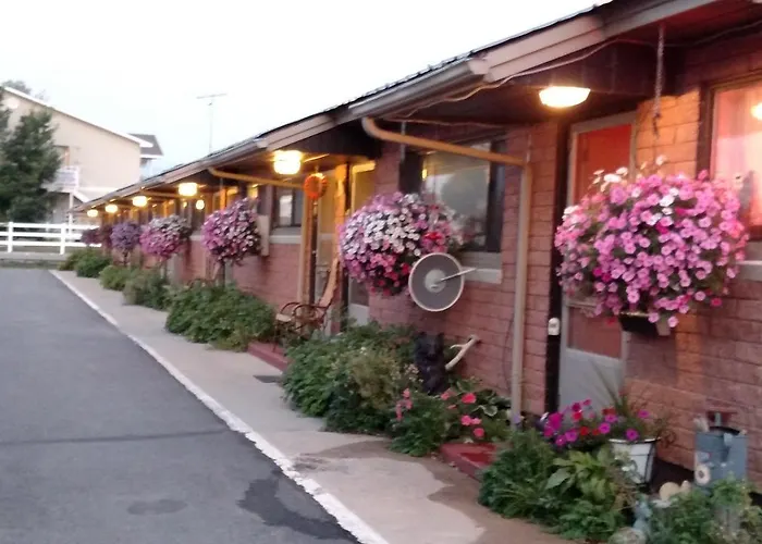 Swiss Mountain Motel
