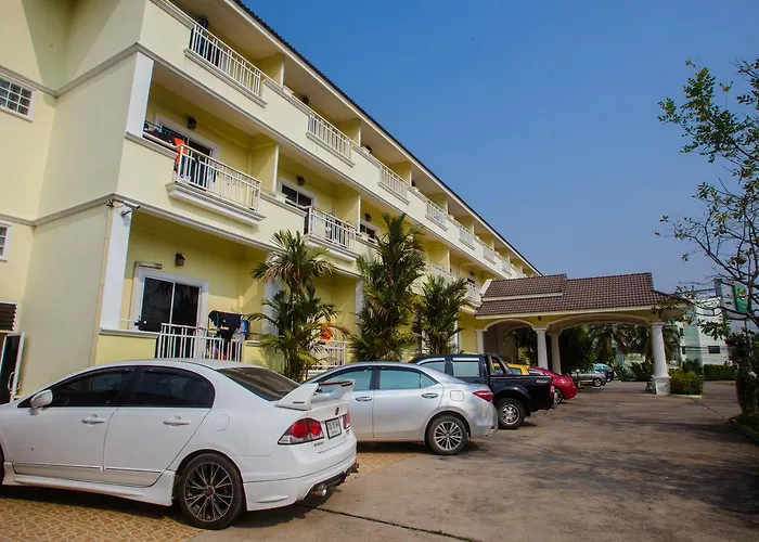 Monrawee Pavilion Resort