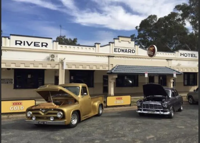 Edward River Hotel