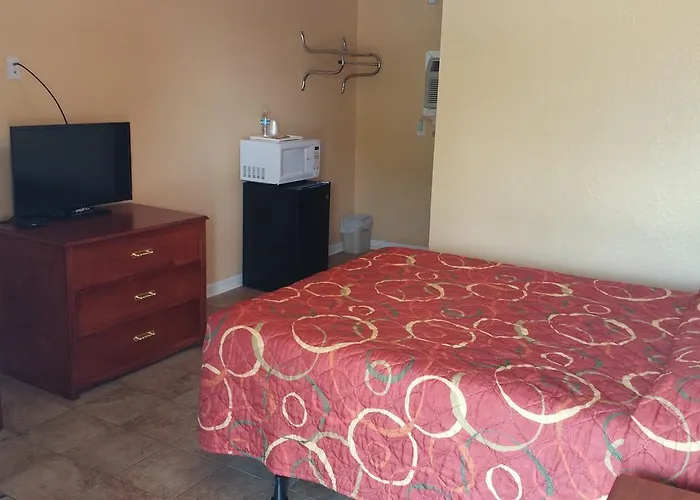 Budget Inn