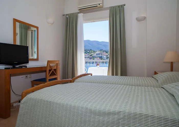 Hotel Saron