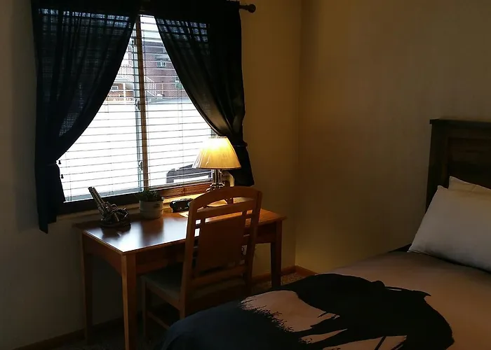 Oakland Motel
