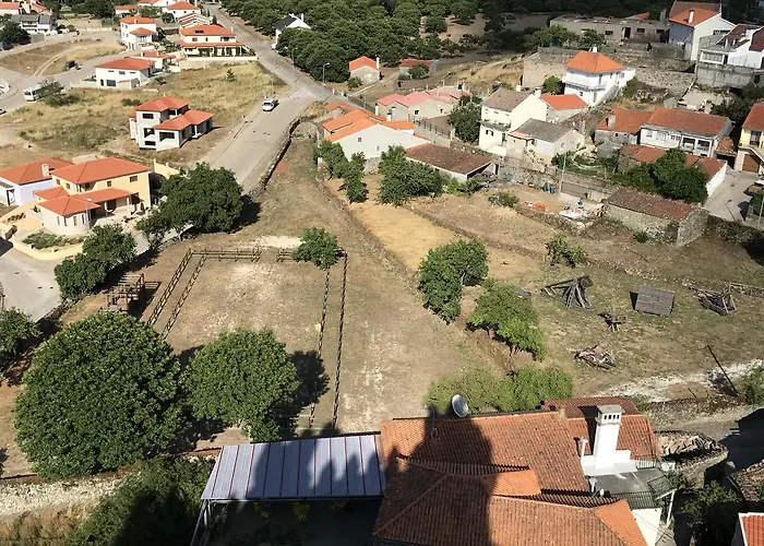 Hotel Medieval De Penedono